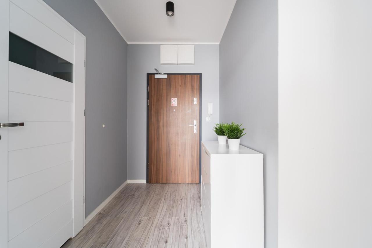 New Apart Near Sky Tower - Gwiazdzista Leilighet Wrocław Eksteriør bilde