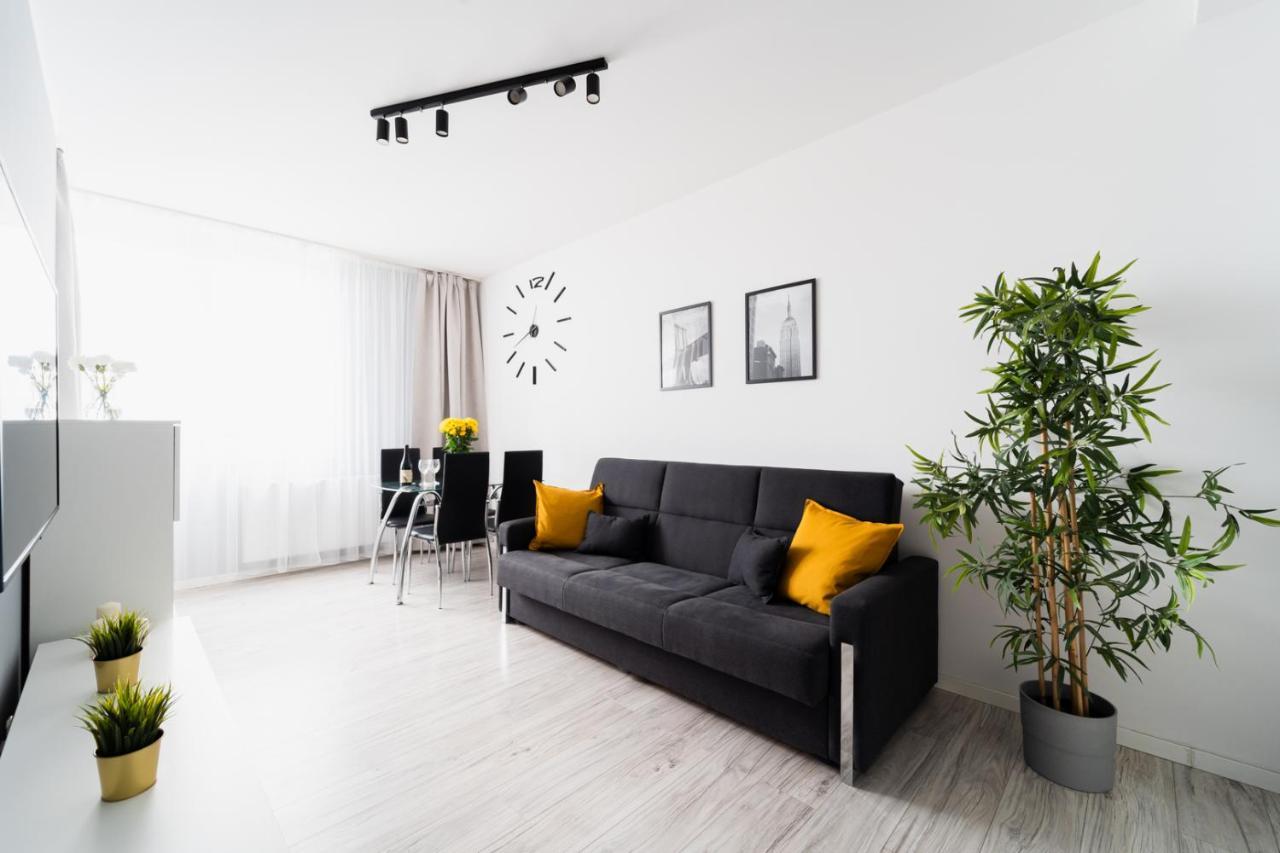New Apart Near Sky Tower - Gwiazdzista Leilighet Wrocław Eksteriør bilde